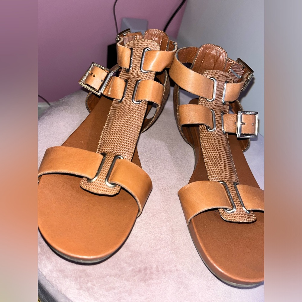Vince Camuto Women's Brown Leather Sandals - Picture 2 of 9